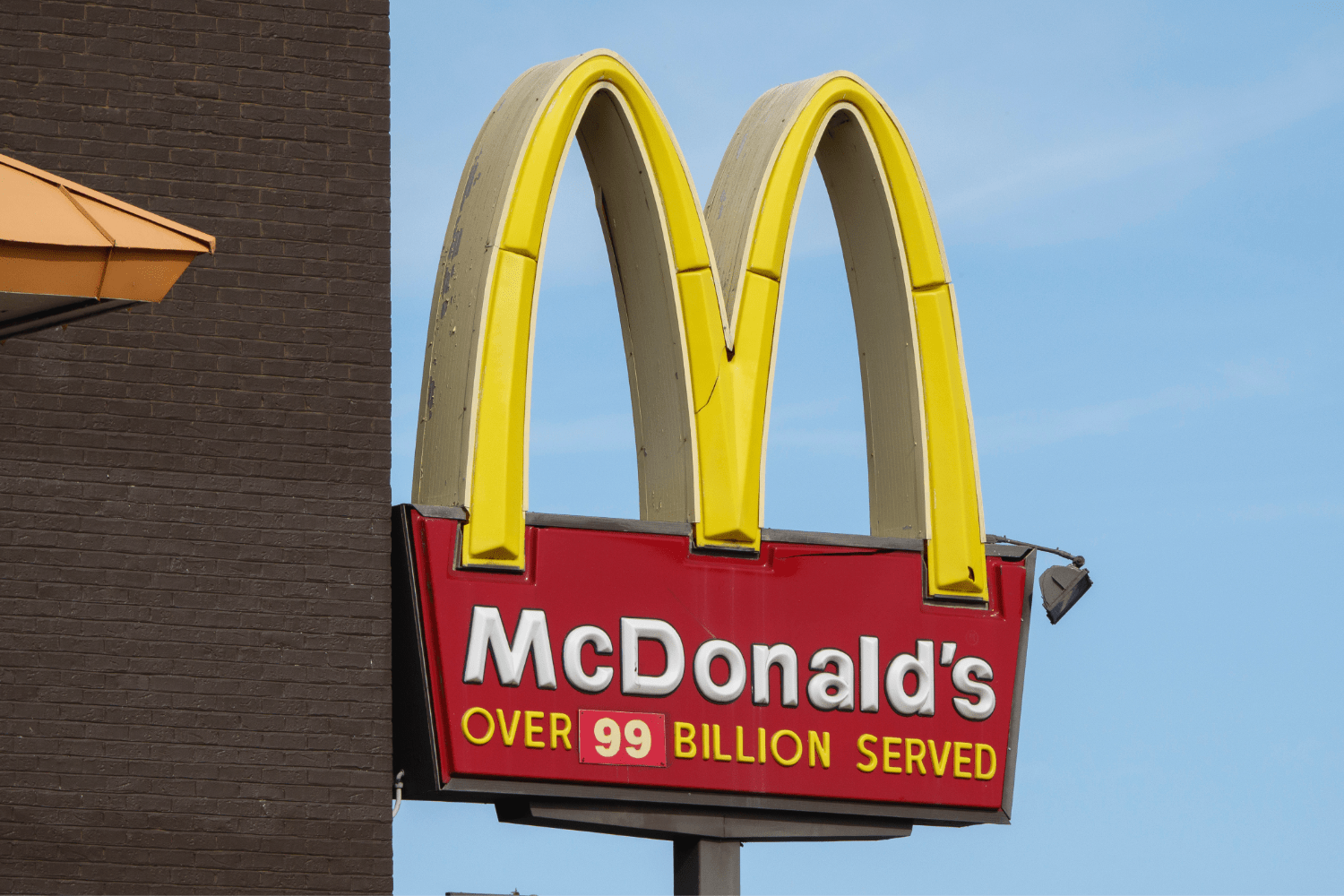 newsweek.com - Alice Gibbs - McDonald's is spending $8.5 billion. 7 changes customers could see