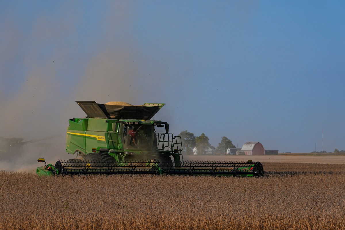 Trump's $8B Diesel Aid Package Branded 'Band-Aid' by Iowa Farm Leader