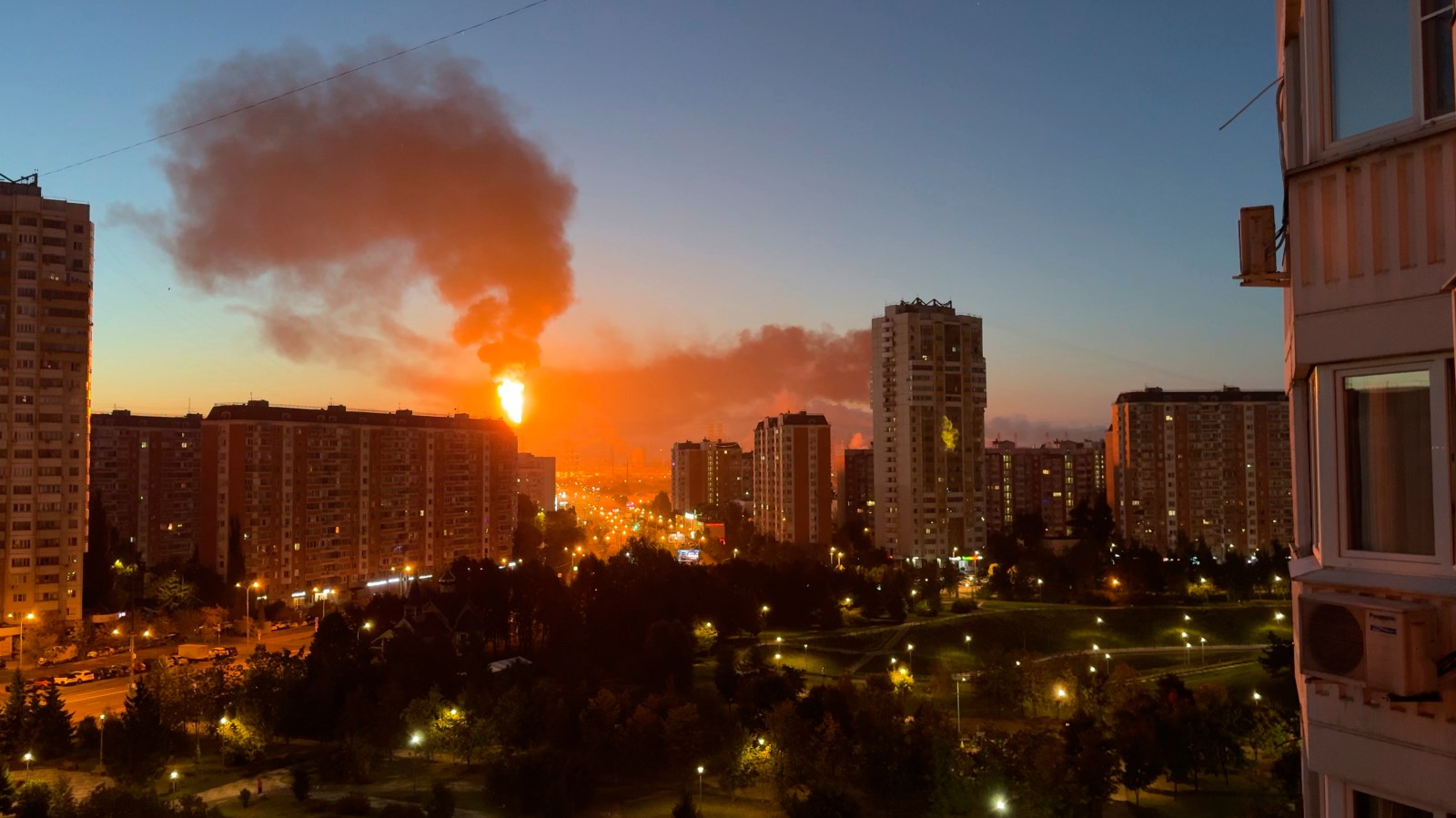 newsweek.com - Steven Frank - Zelensky Vows More Oil Refinery Strikes in Russia Despite Trump Appeal