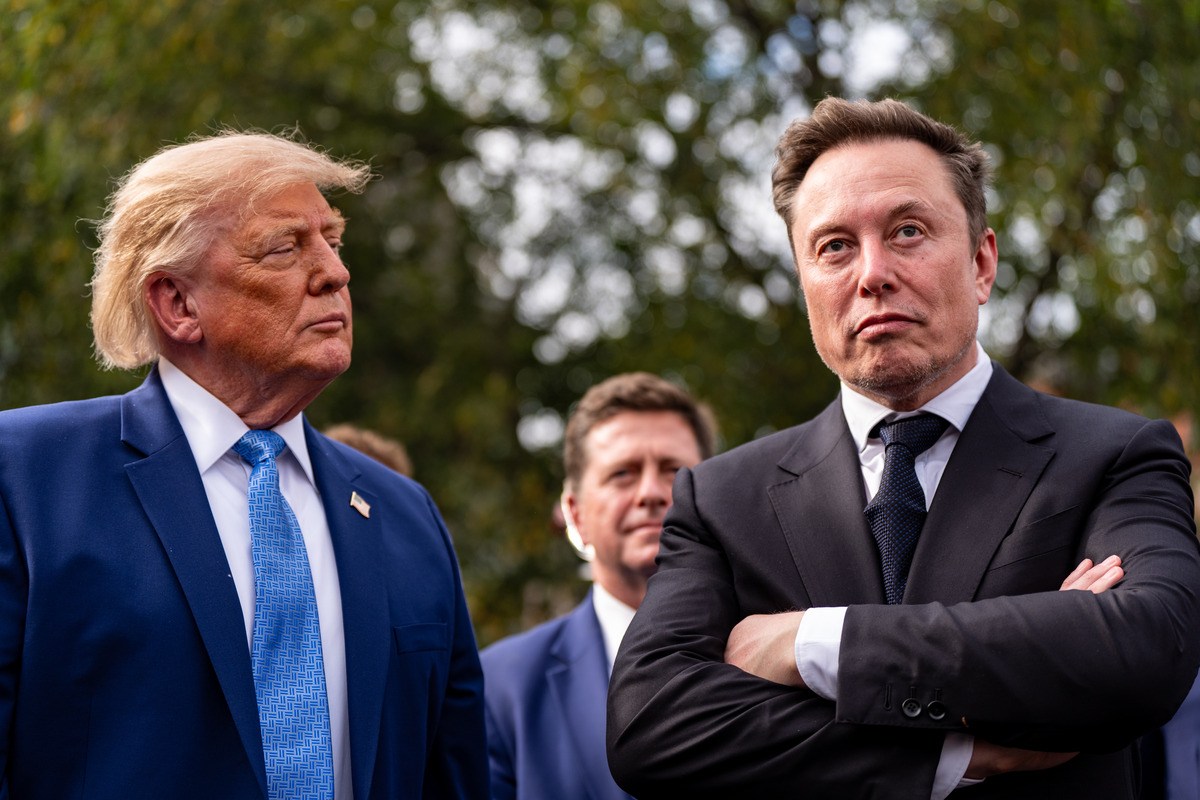 Starshield Gives Trump Massive Power Over Ukraine
