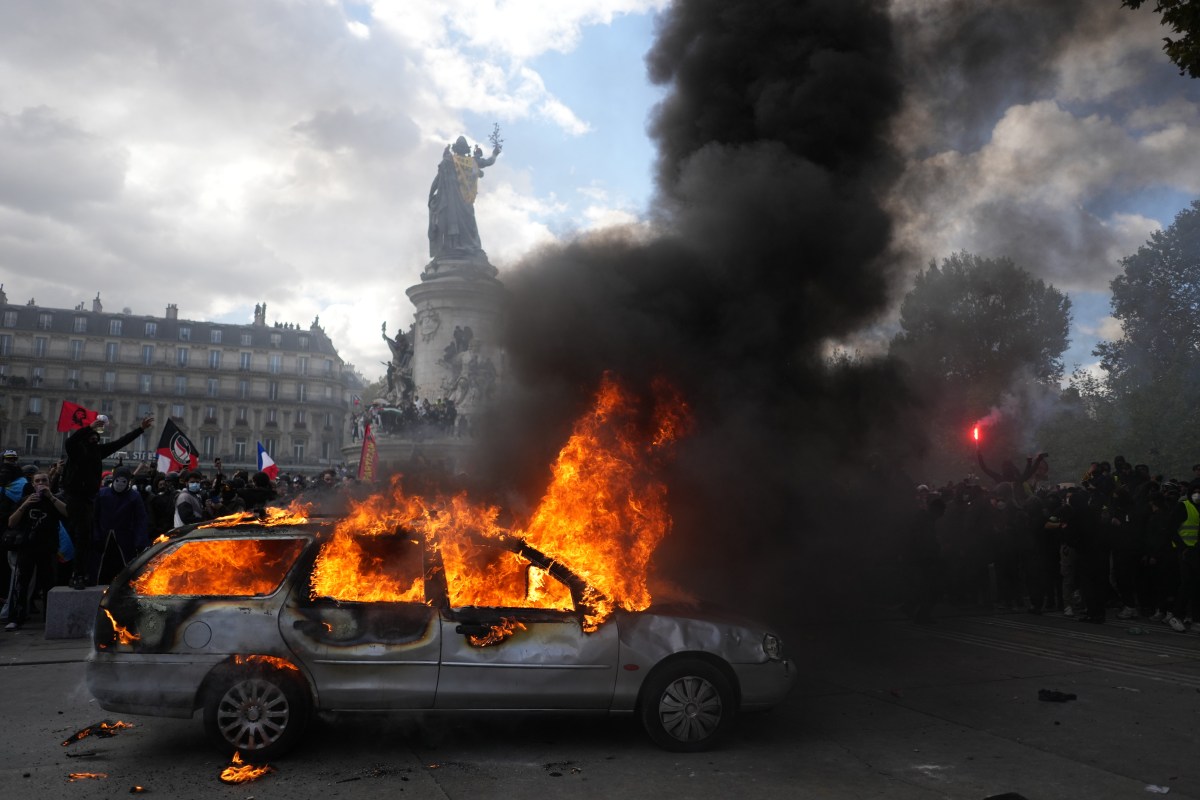 France Hits Back at ICE Protest Post With Gun Crime Stats