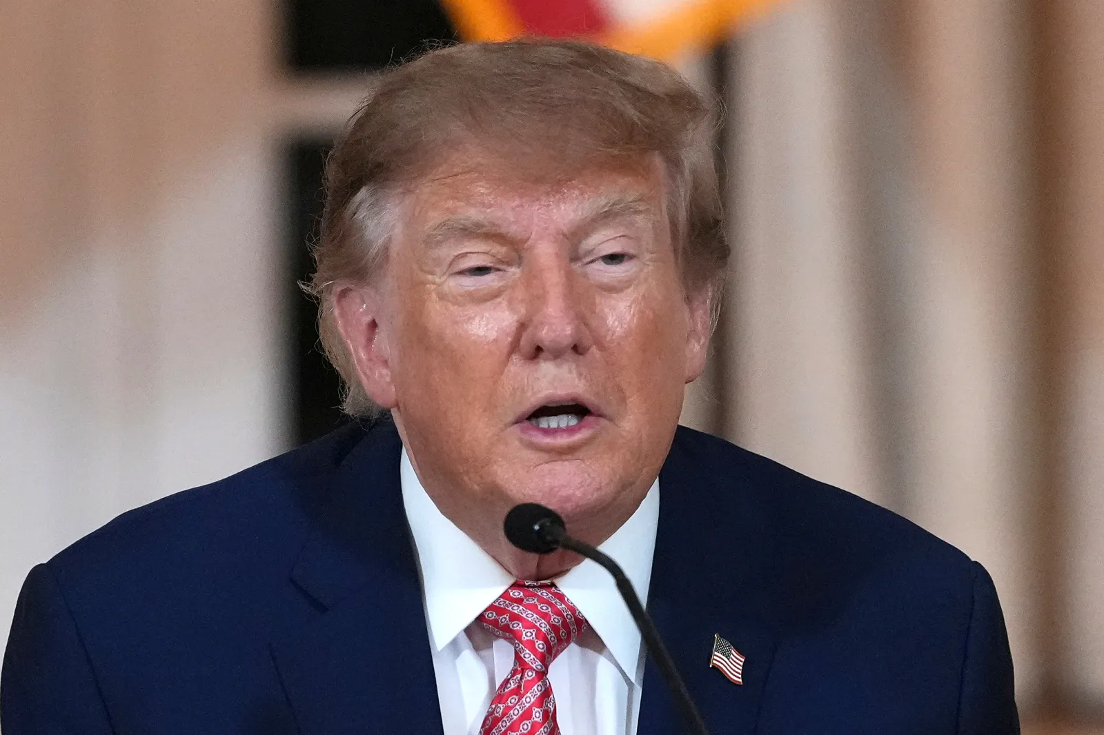 President Donald Trump speaks at a dinner at his Mar-a-Lago club, Saturday, Oct. 17, 2026, in Palm Beach, Fla. (AP Photo/Mark Schiefelbein)