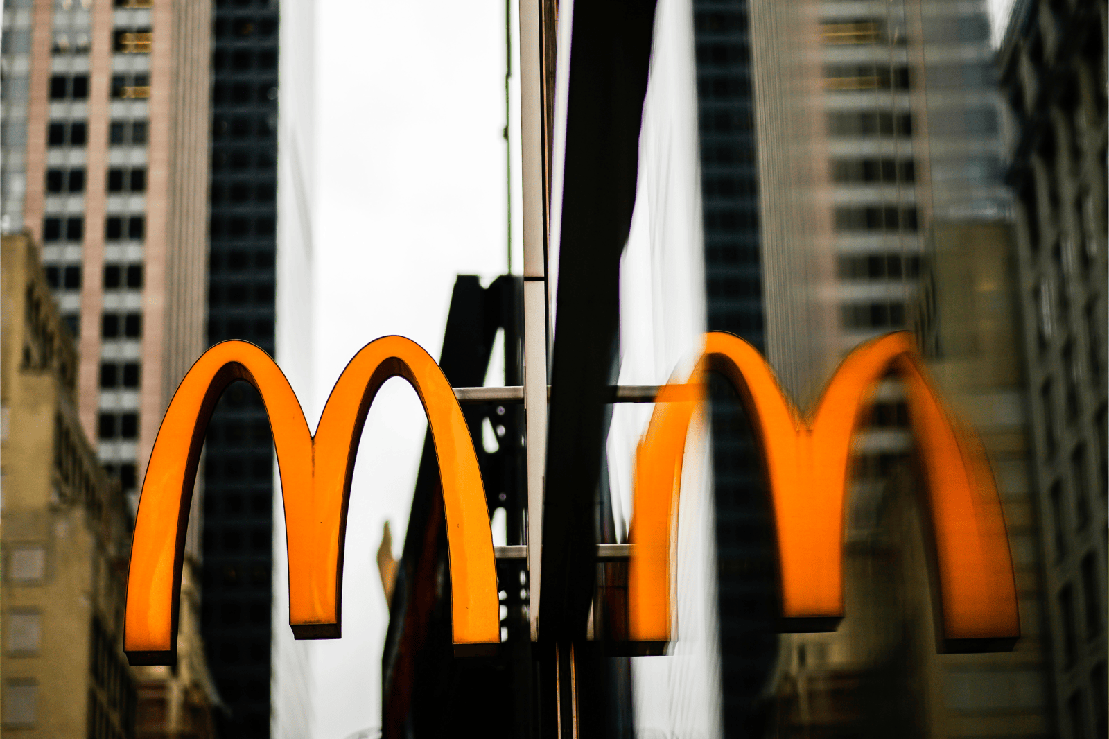 newsweek.com - Amanda Greenwood - McDonald's Faces Lawsuit After Denying AI Price Strategy