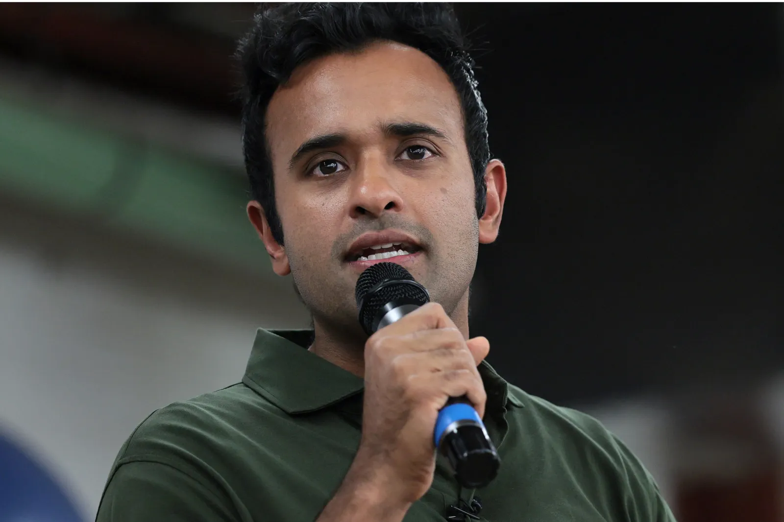 Vivek Ramaswamy speaks during the Darke County Republican Party Hog Roast on October 18, 2026 in Greenville, Ohio.