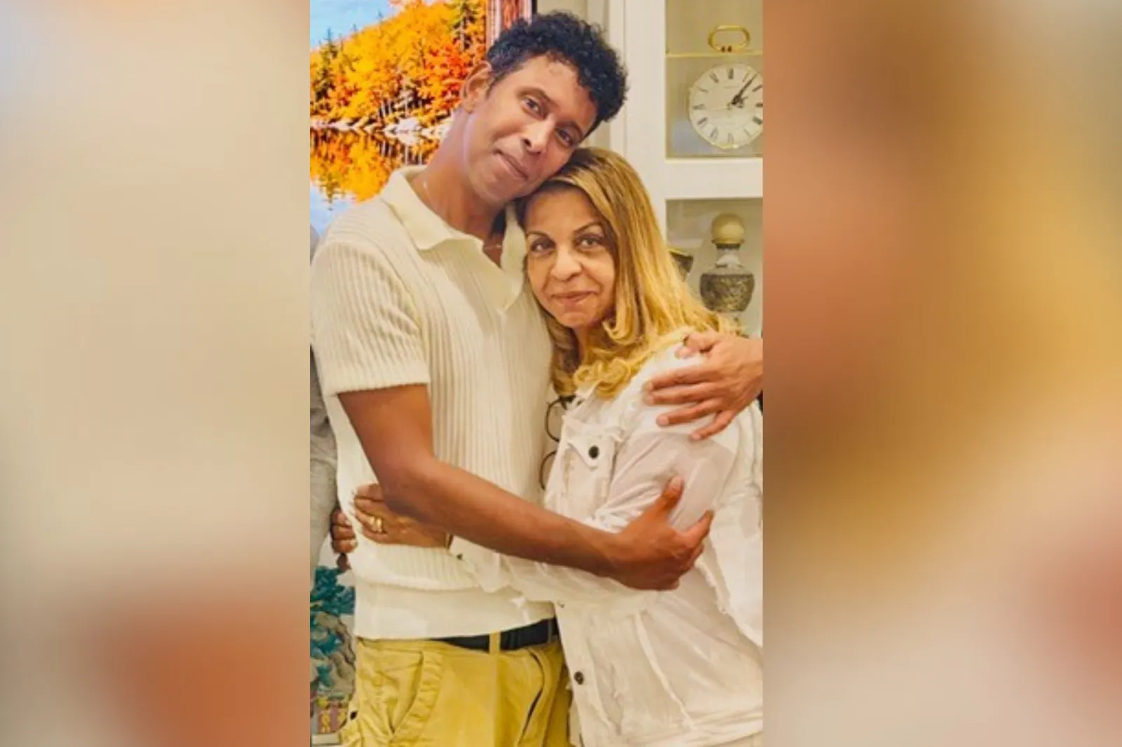 Mesa and his mother.