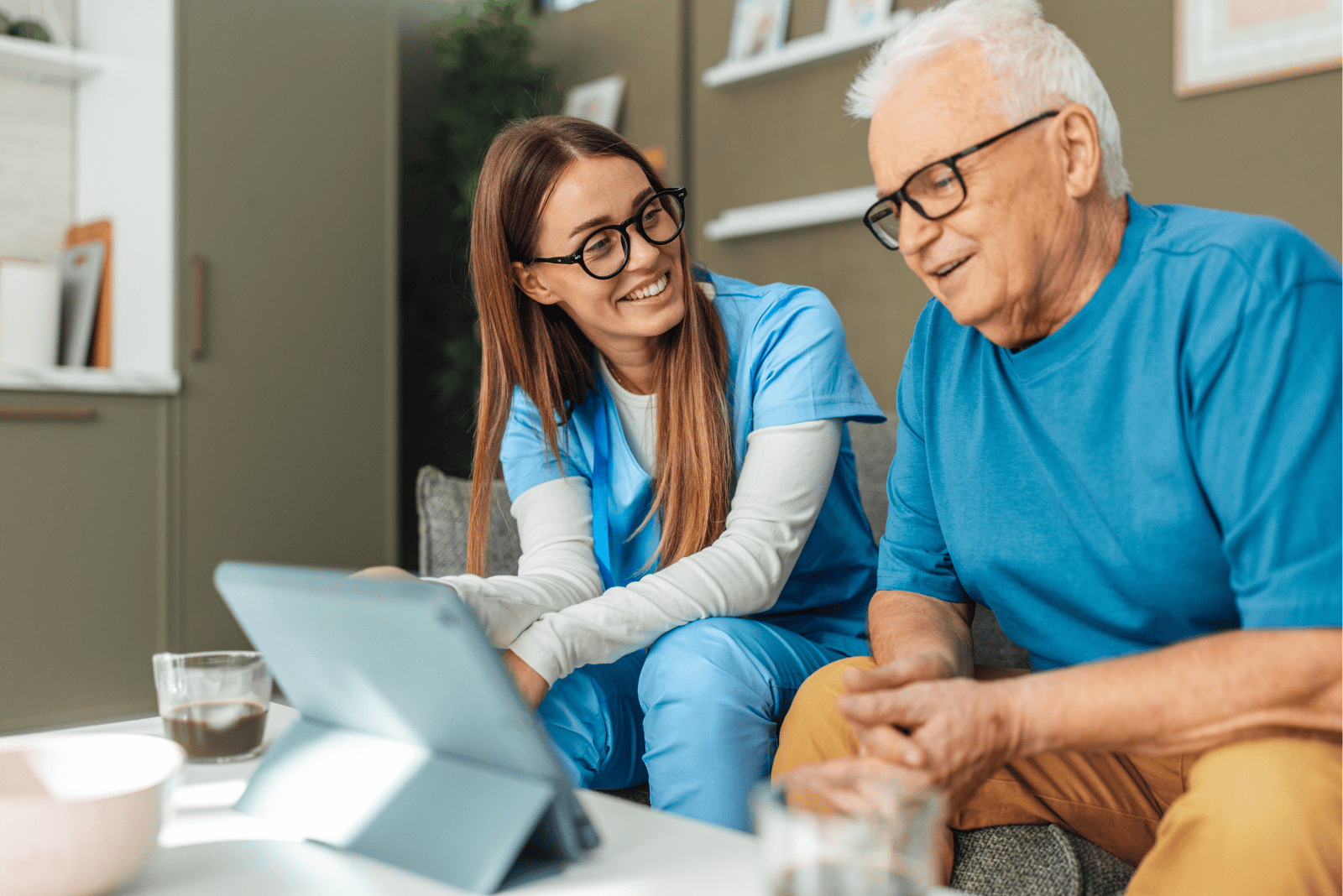 newsweek.com - Poppy O’Neill - Key questions about tech families should ask nursing homes
