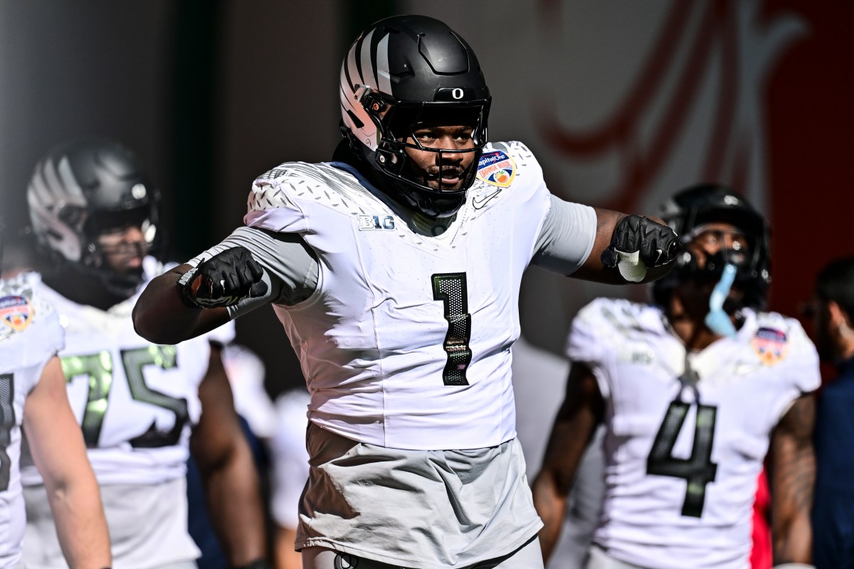 Oregon’s Dan Lanning Announces Bear Alexander Punishment Decision