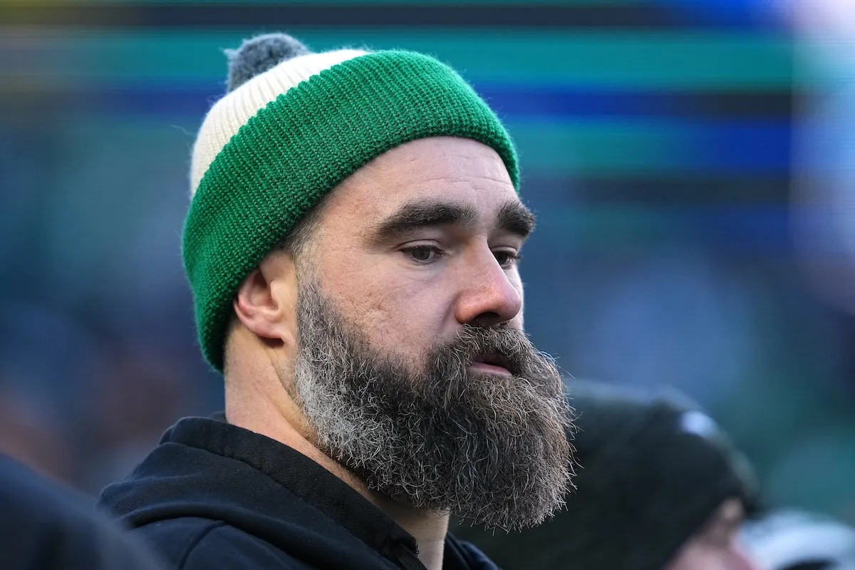 Jason Kelce looks on during NFC Wild Card Playoffs game