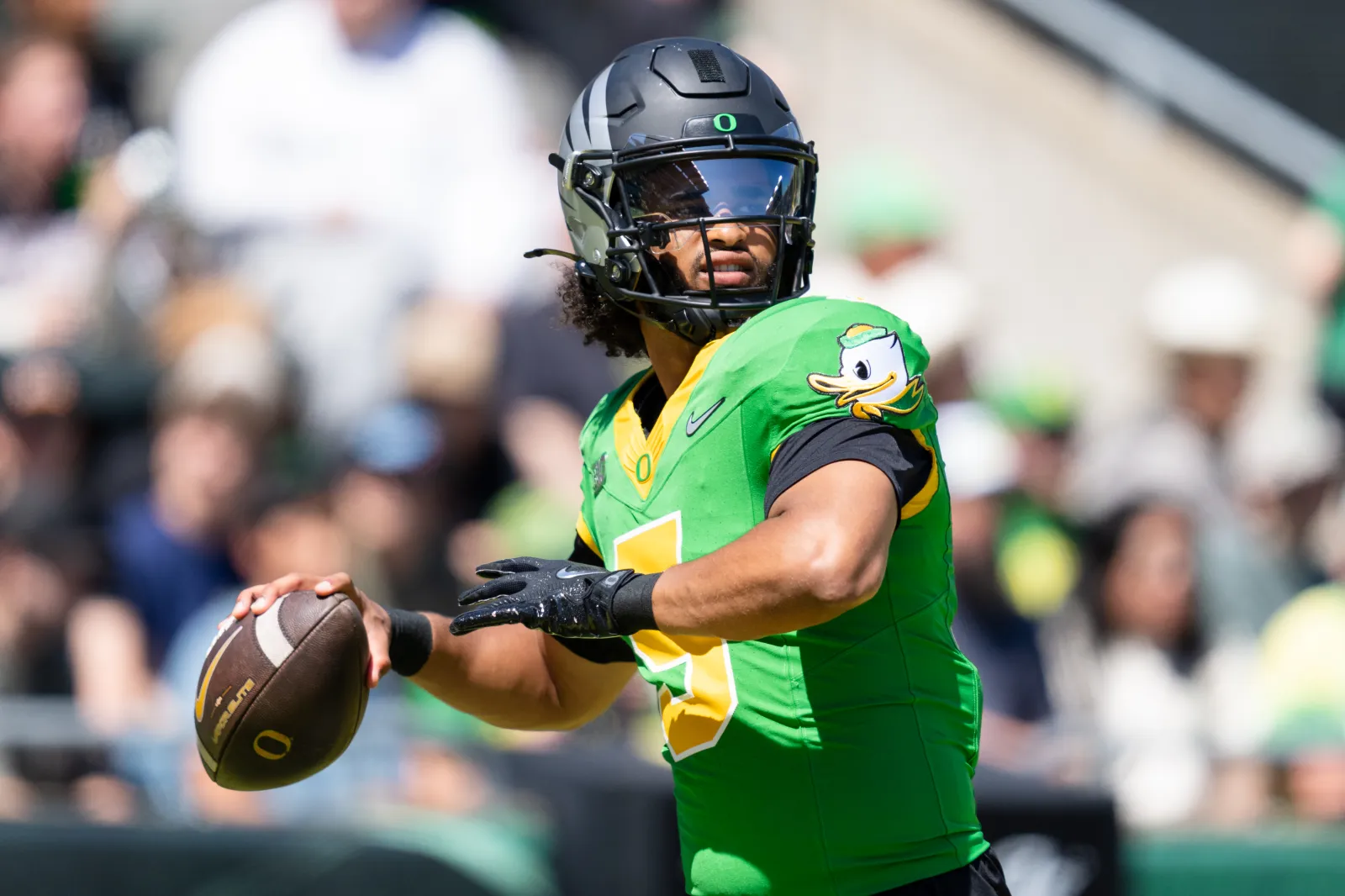 Oregon QB Dante Moore