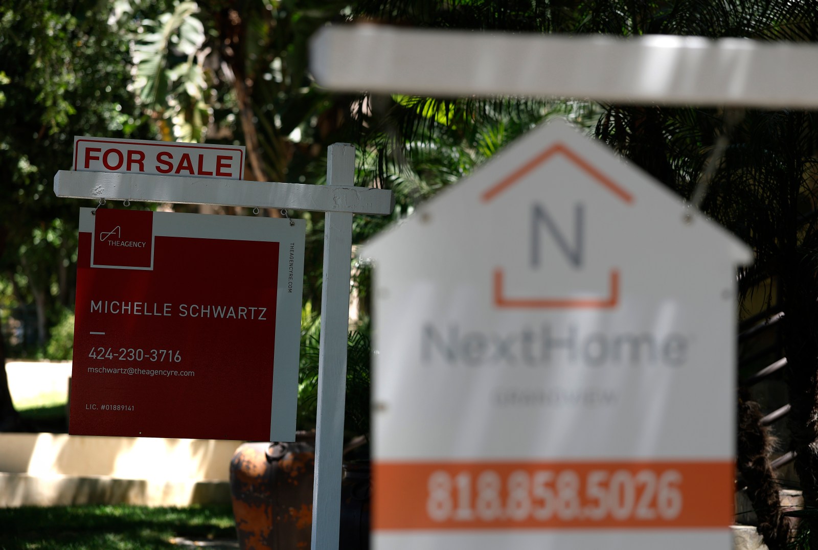 newsweek.com - Suzanne Blake - Housing market gets hit as mortgage rates skyrocket ahead of midterm