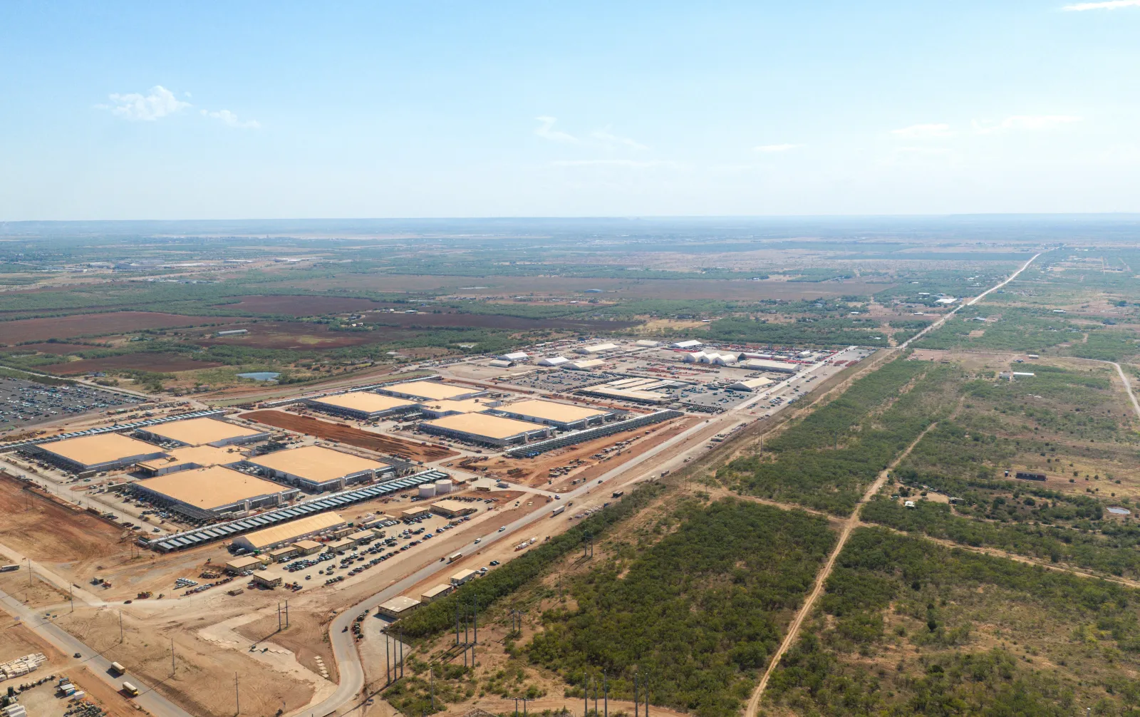 Image for article: Texas Data Centers Face Crackdown Calls as $500 Fine Derided 