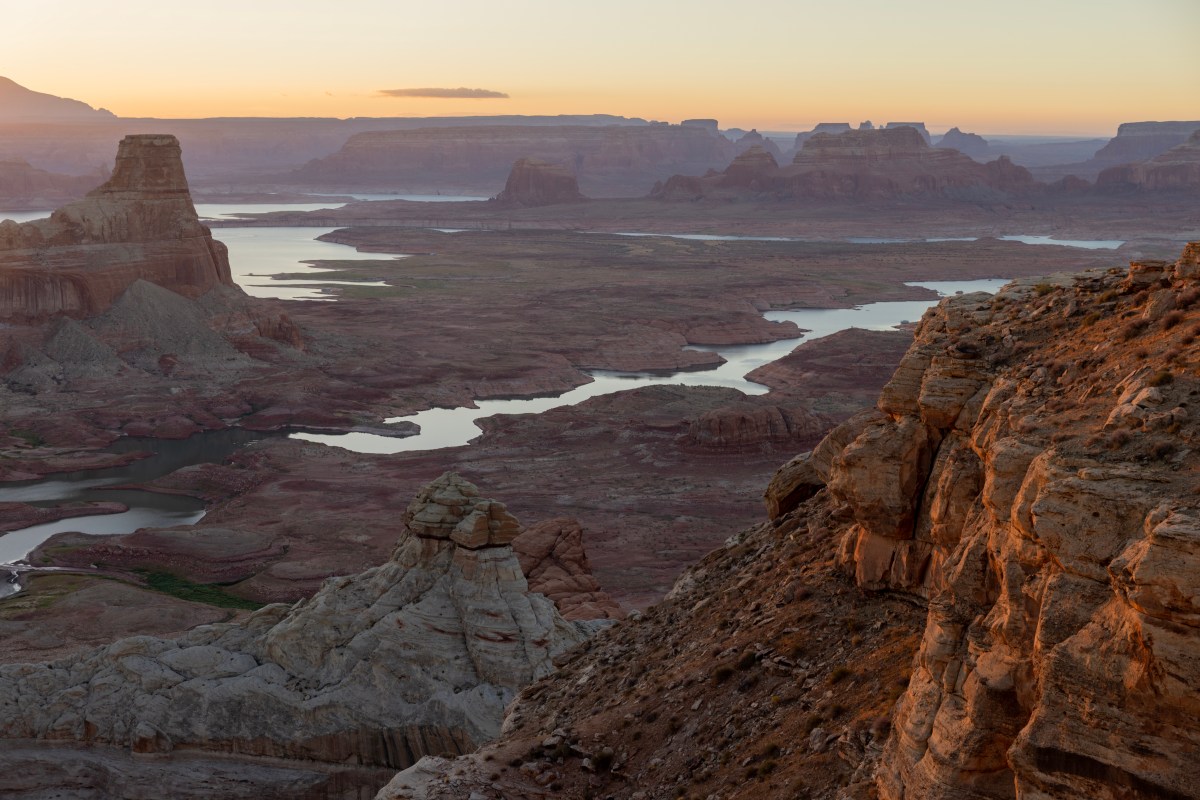 Colorado River’s Underground Water Reserves Are Disappearing