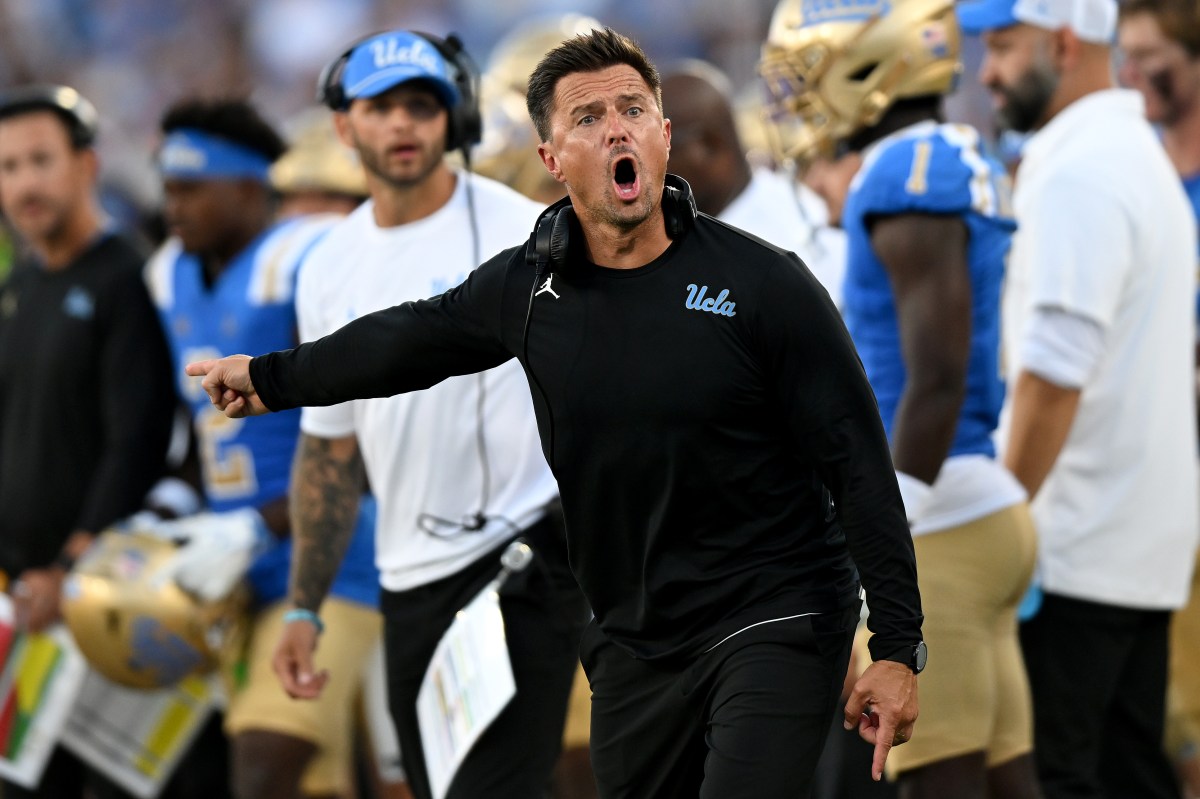 UCLA HC Angry Bear Alexander Not Punished for Punching QB Nico Iamaleava