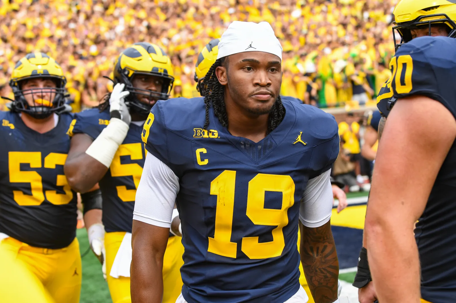 Bryce Underwood #19 of the Michigan Wolverines.