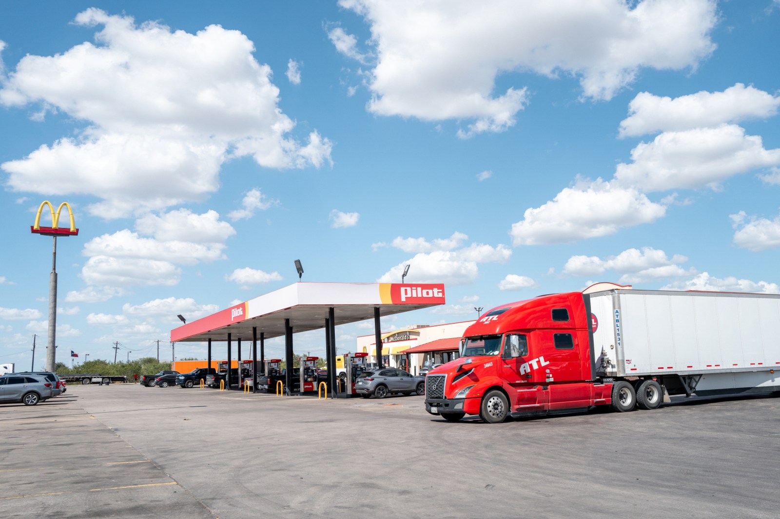 newsweek.com - Hugh Cameron - Nationwide trucking company files for bankruptcy amid diesel price shock