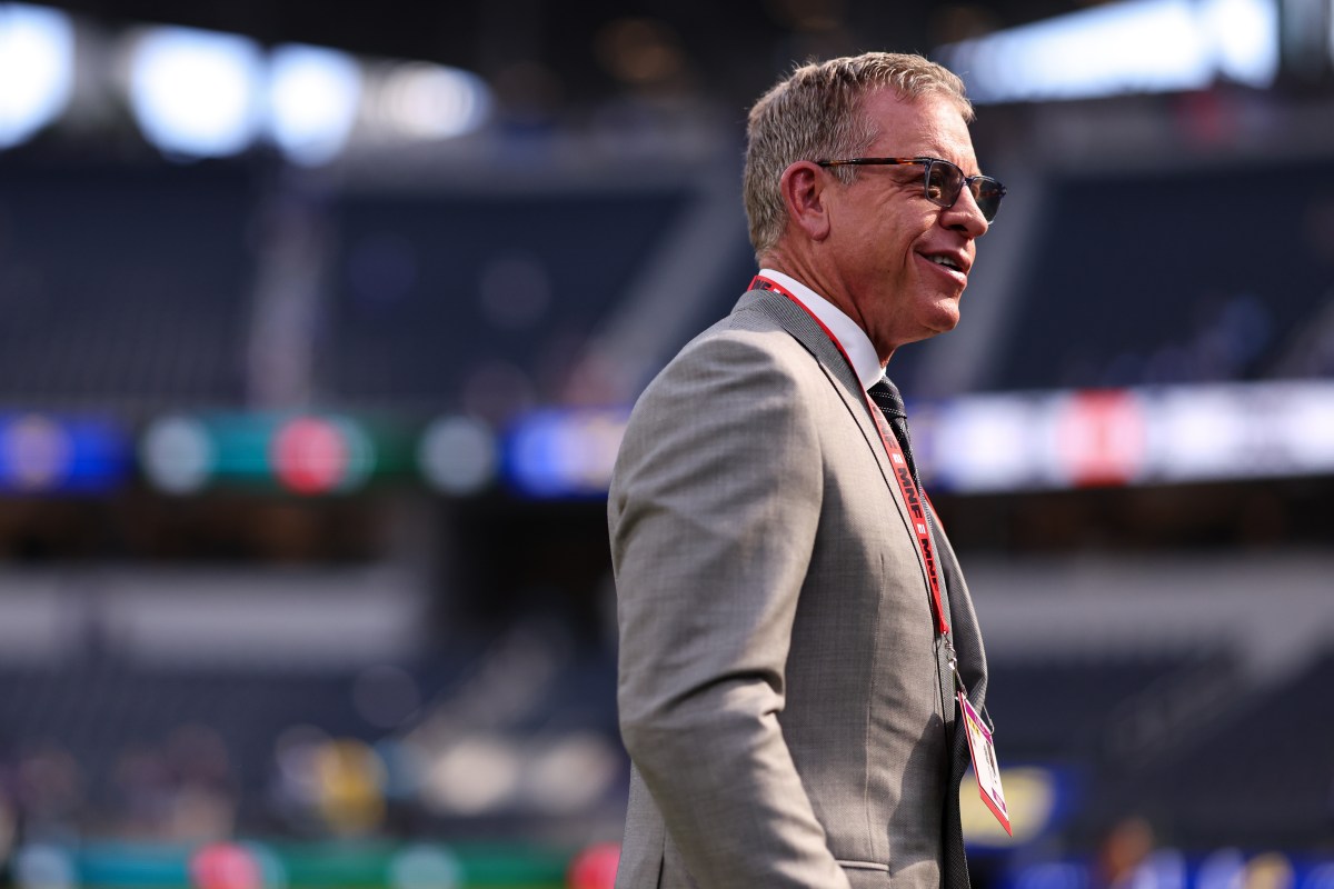 New Troy Aikman Career News Emerges Amid Rumored ESPN Exit 