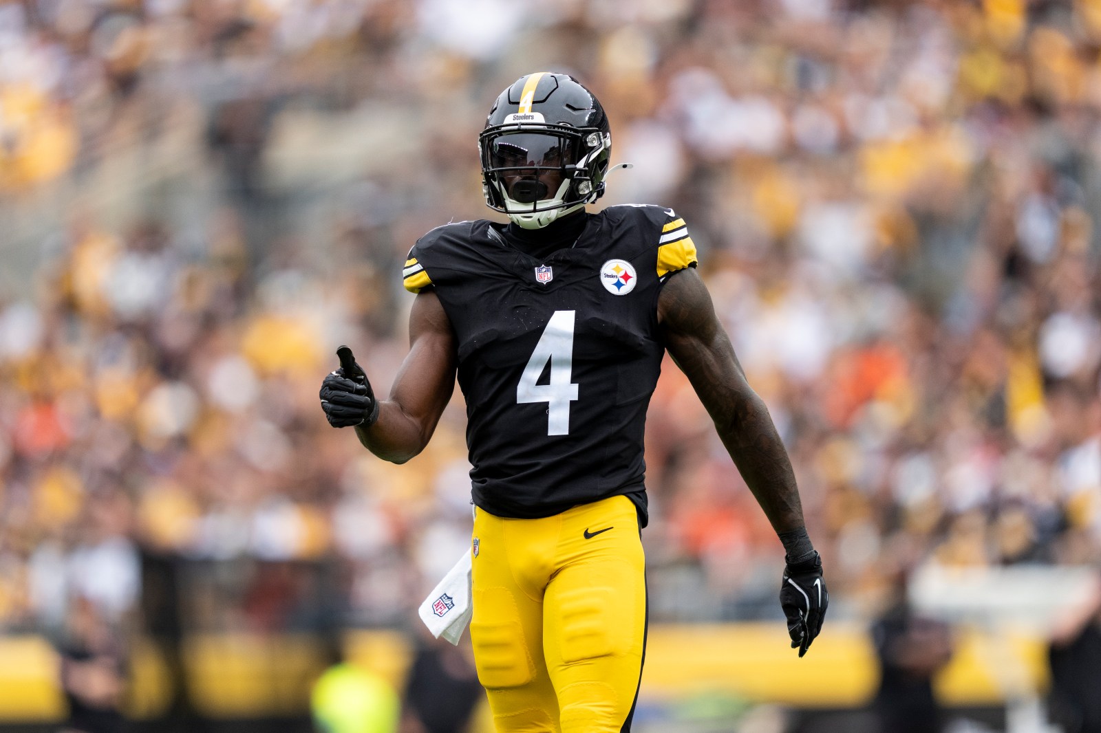 DK Metcalf Throws Shade at Sauce Gardner Before Steelers-Colts Clash
