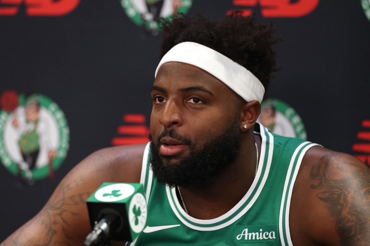 Mitchell Robinson Shrugs Off Upcoming Matchup Against His Former Knicks Team