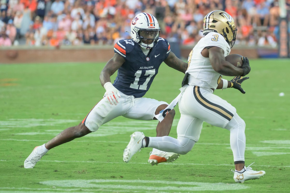 Auburn Dismisses All-SEC LB After Upset Win Over Georgia