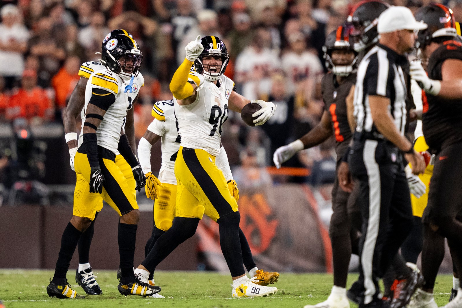 Ben Roethlisberger Sounds Off on TJ Watt Exploding on Steelers DC During Browns Loss