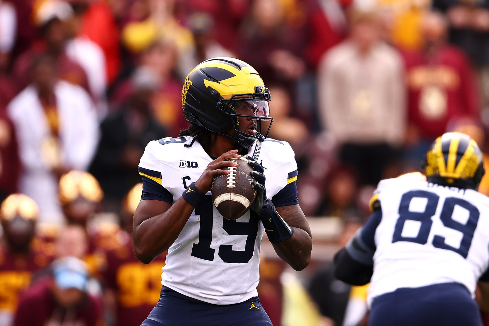 Michigan Urged to ‘Move Away’ From QB Bryce Underwood by Former College Coach