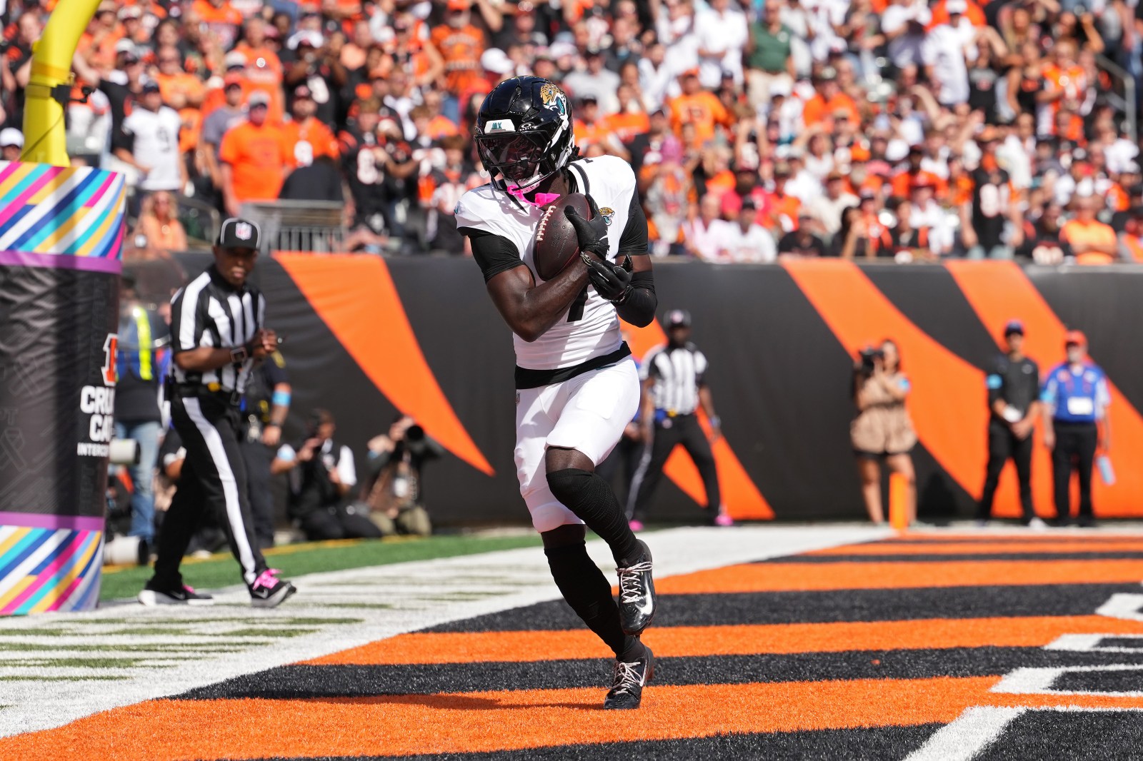 49ers Urged to Trade for Jaguars Pro Bowl WR to Bolster Offense