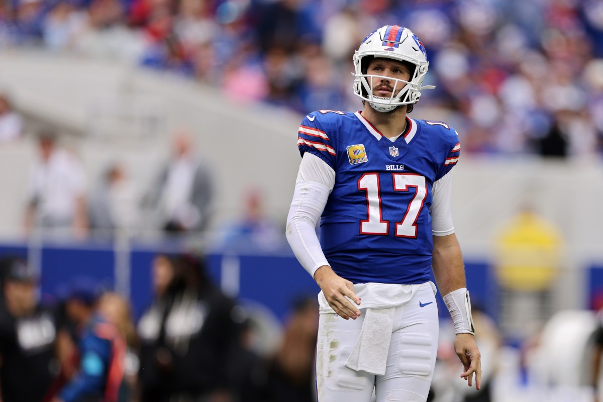 Bills QB Josh Allen Firmly Denies Injury Speculation