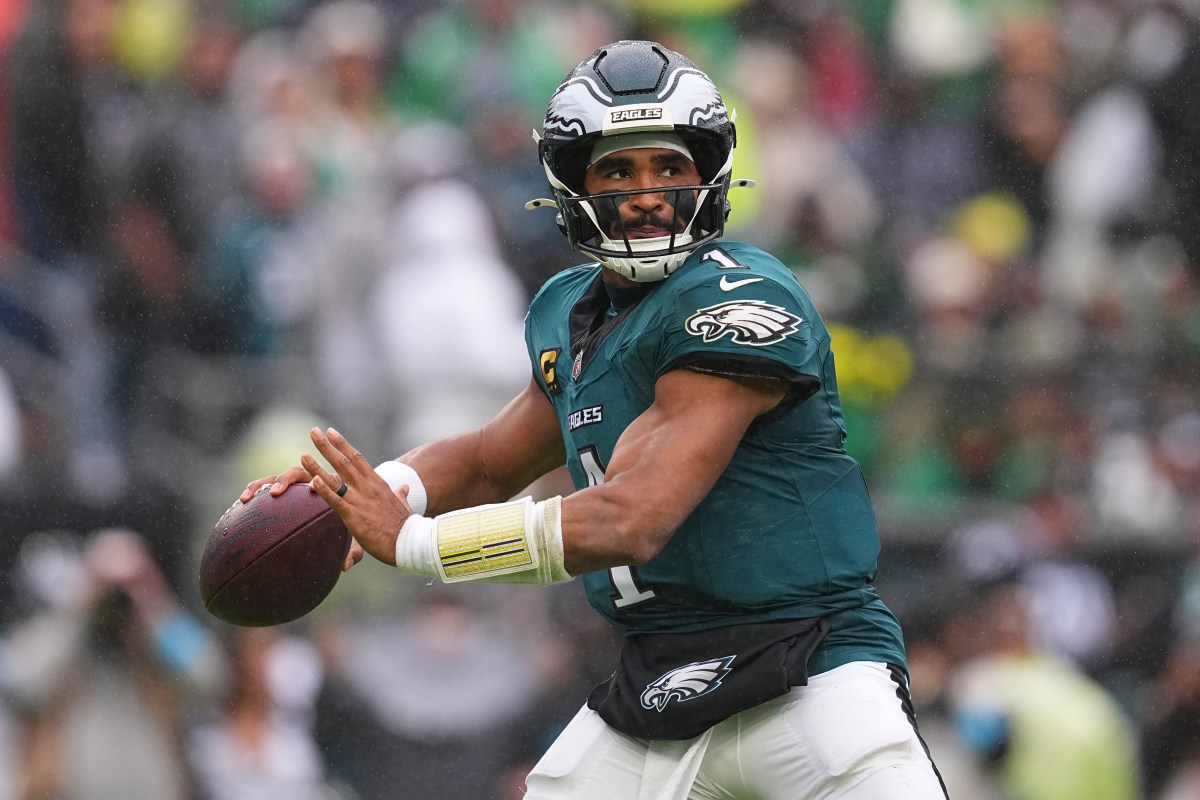 Sports Doctor Fears Eagles QB Jalen Hurts’ Season Could Be Over