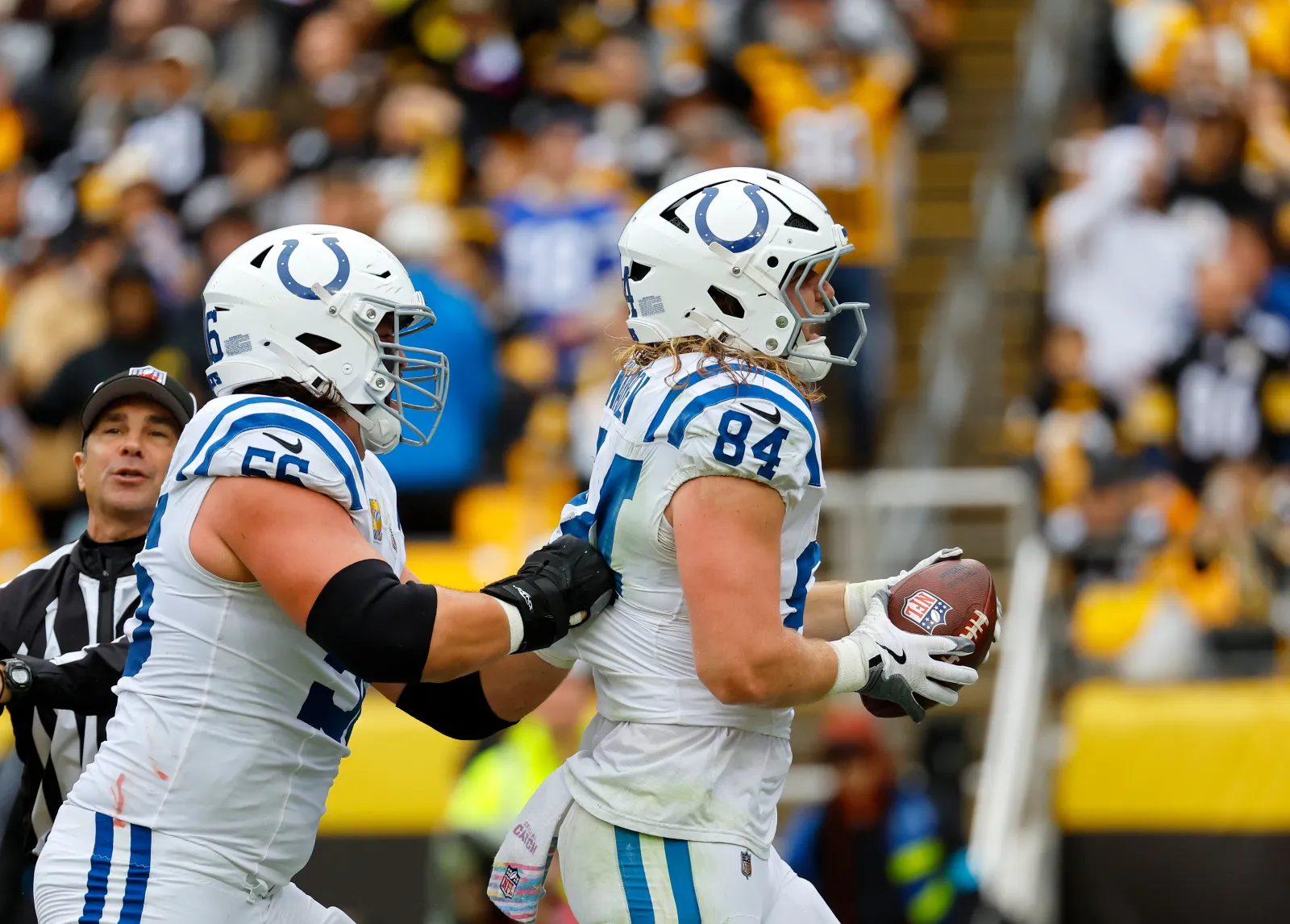 Tyler Warren #84 of the Indianapolis Colts