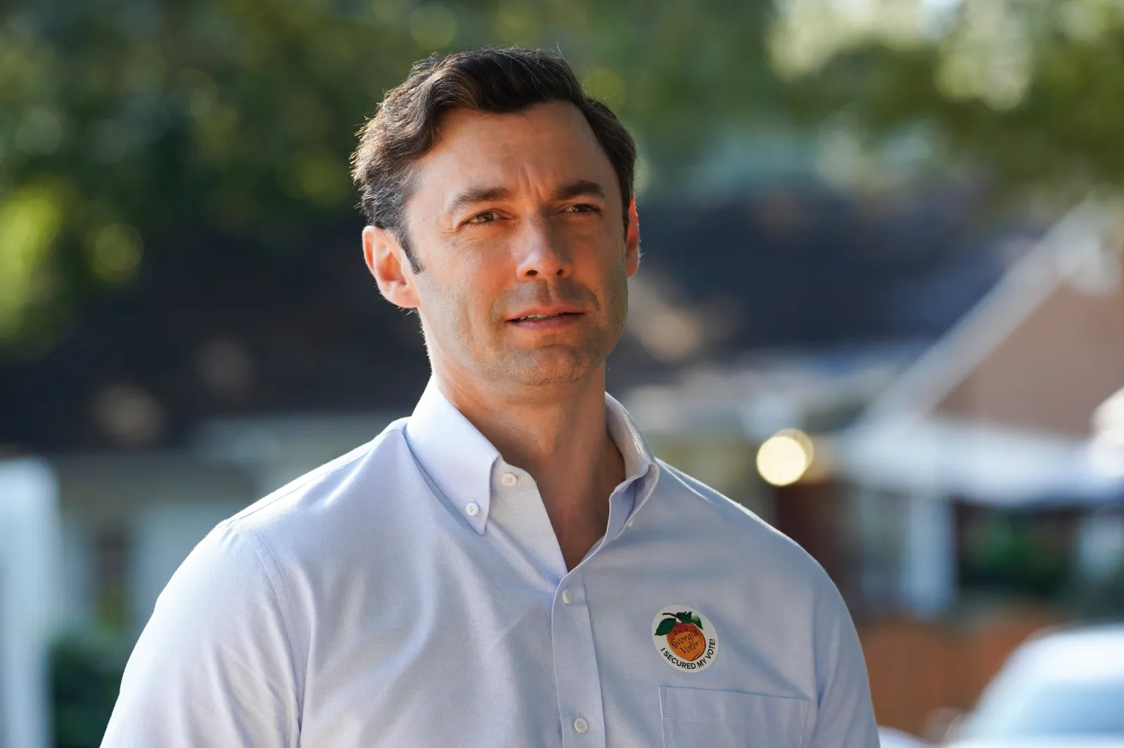 Senator Jon Ossoff (D-GA) can be seen speaking to members of the media.