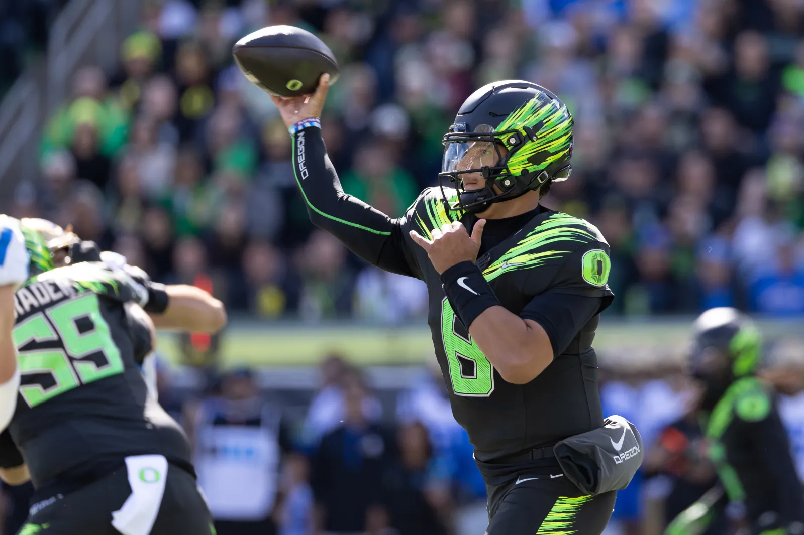 Oregon Ducks, Dylan Raiola