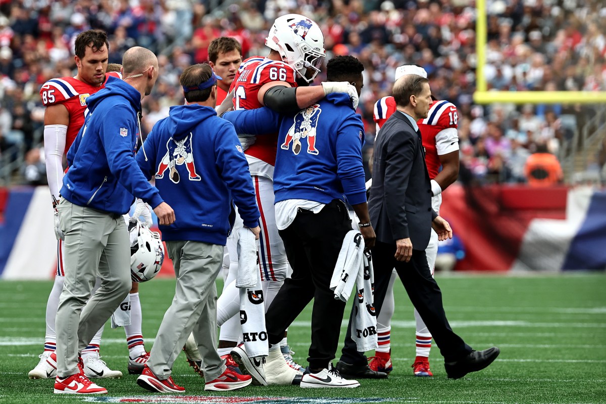 Patriots Dealt Yet Another Brutal Injury Blow in Raiders Blowout