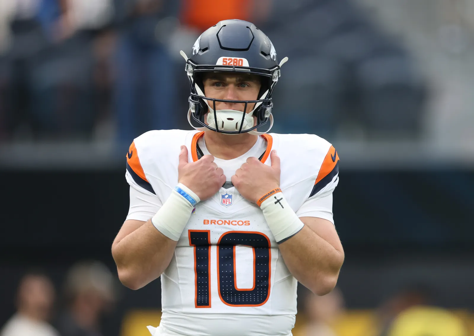 Bo Nix #10 of the Denver Broncos