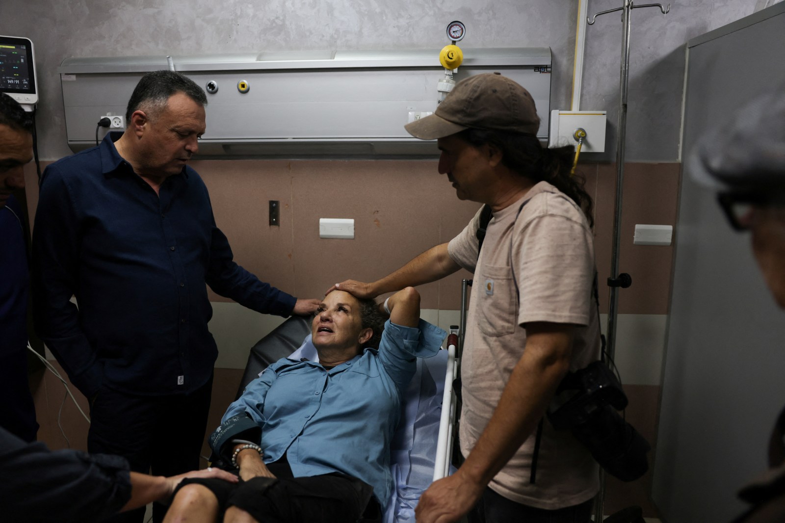 newsweek.com - Andrew Stanton - Heidi Levine hospitalized: List of US journalists attacked in West Bank