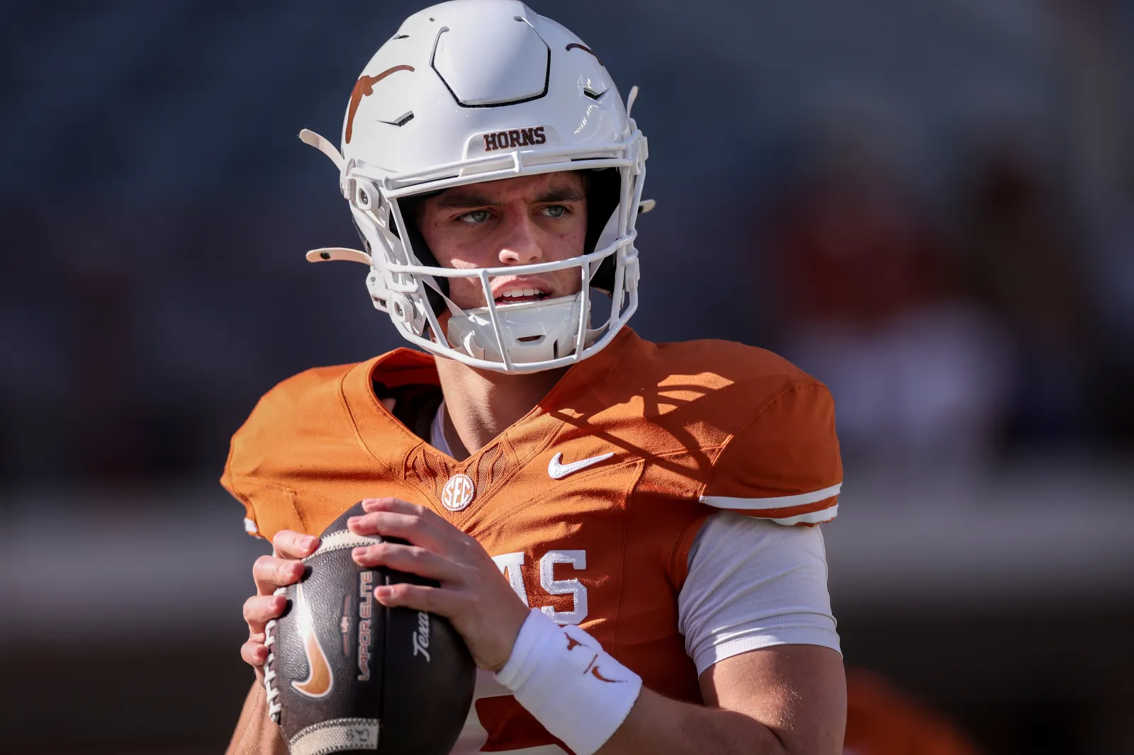 Texas QB Arch Manning