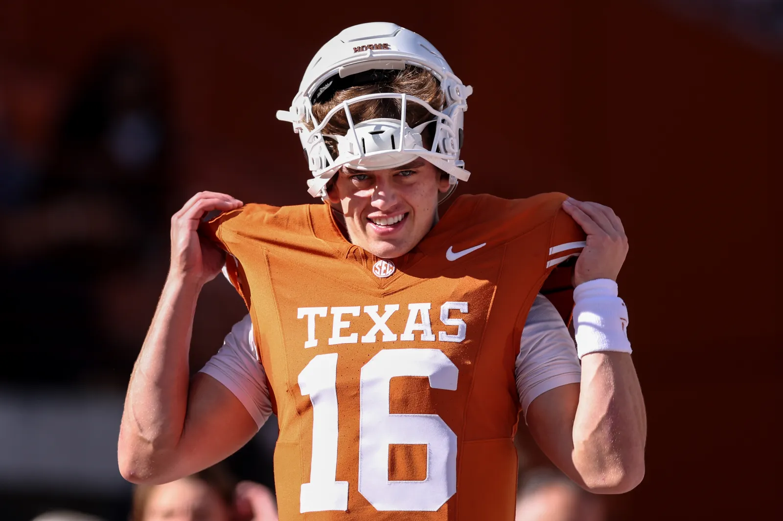 Texas QB Arch Manning