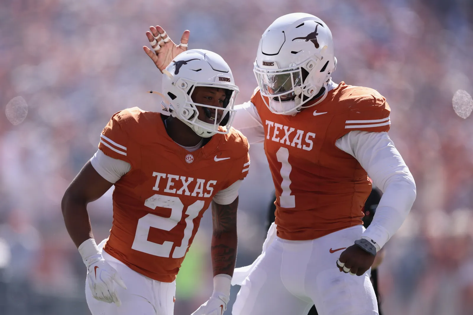 Colin Simmons #1 of the Texas Longhorns.