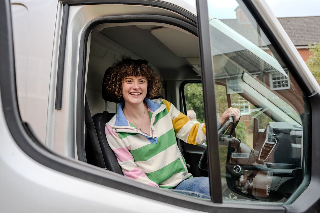 Safety Fears Boost Demand for All-Female Movers