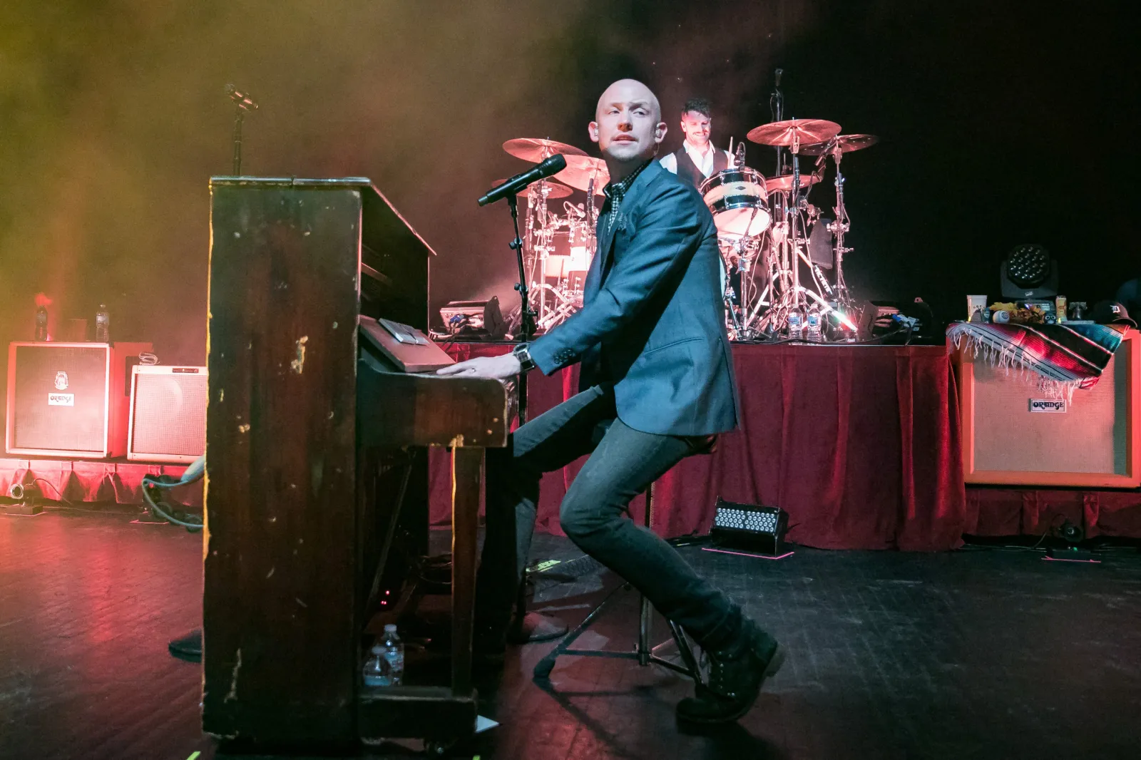 Isaac Slade performing at The Fillmore in Detroit on November 18, 2016.