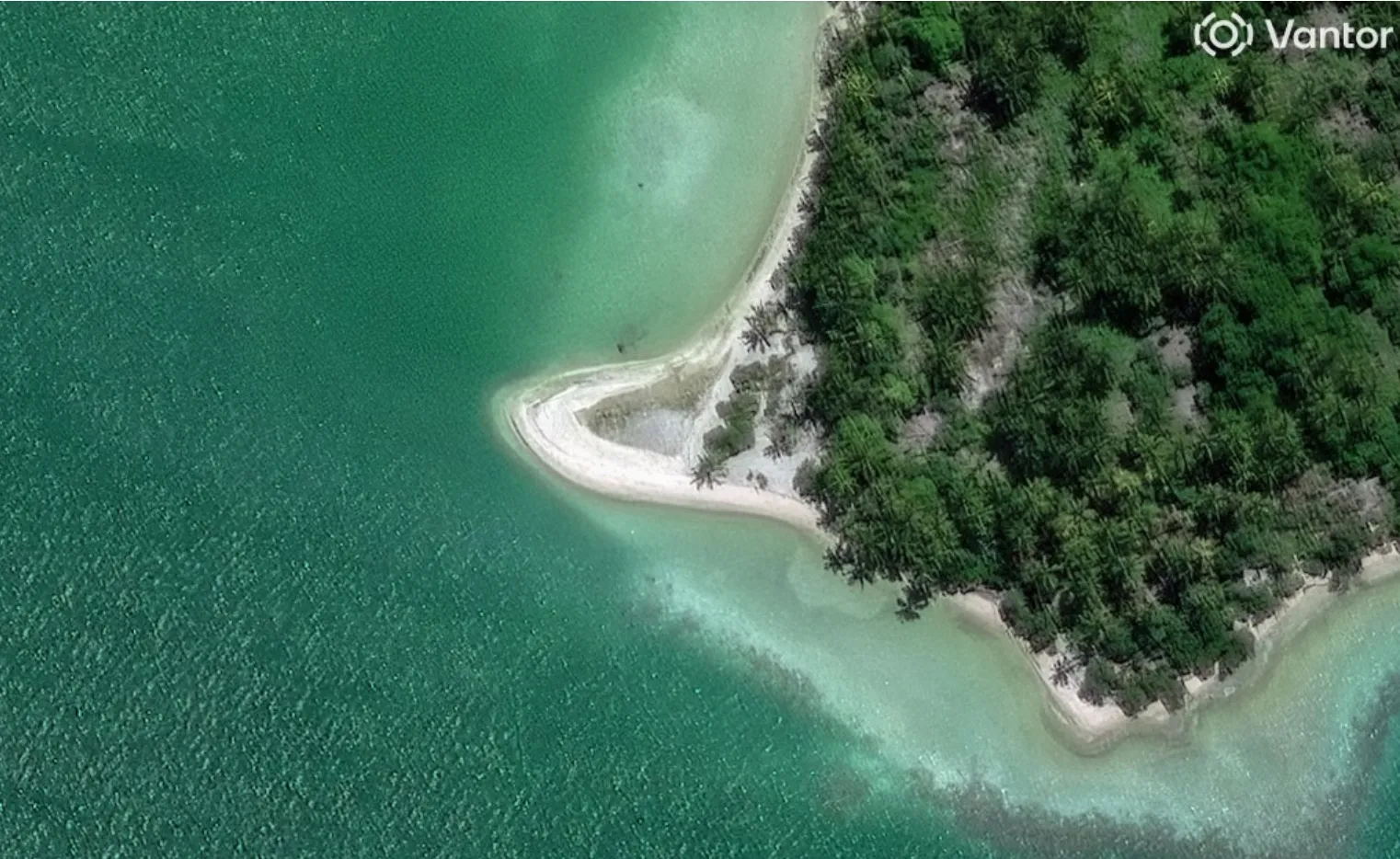 A satellite image of Nikumaroro Island shows the location of the “Taraia Object” in the lagoon, where researchers believe part of Amelia Earhart’s missing Lockheed Electra may rest. (Image: Maxar Technologies)